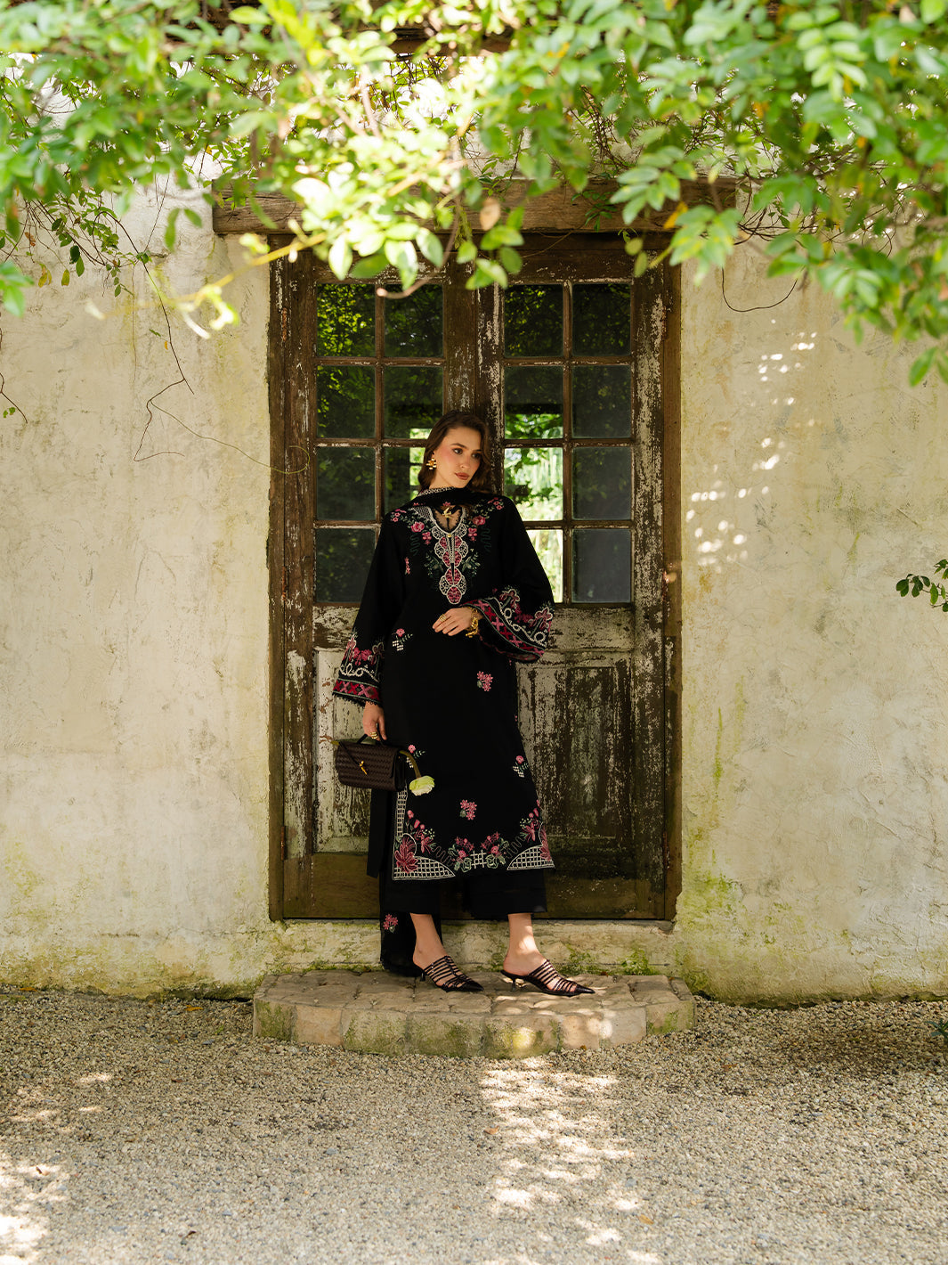 3PC LAWN EMBROIDERED SHIRT WITH KHADDI NET EMBROIDERED DUPATTA AND TROUSER-BIC-4852