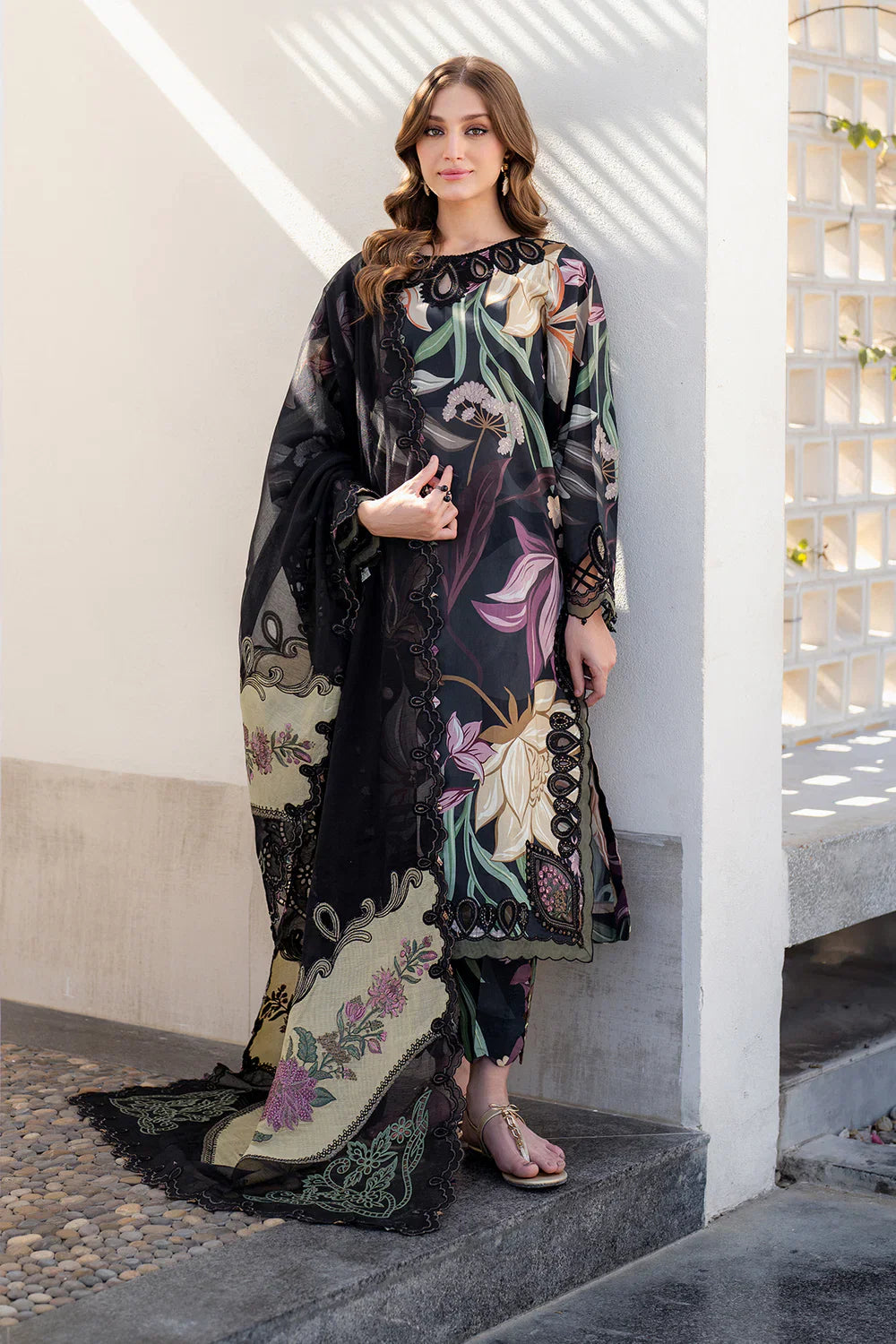 3PC LAWN Printed Embroidered SHIRT WITH Chiffon EMB DUPATTA AND TROUSER - FT 822