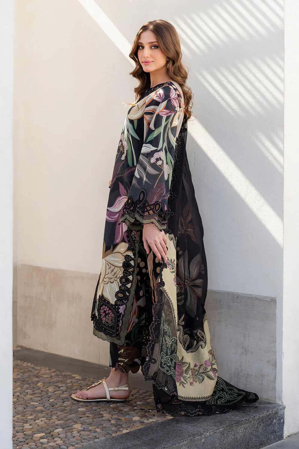 3PC LAWN Printed Embroidered SHIRT WITH Chiffon EMB DUPATTA AND TROUSER - FT 822