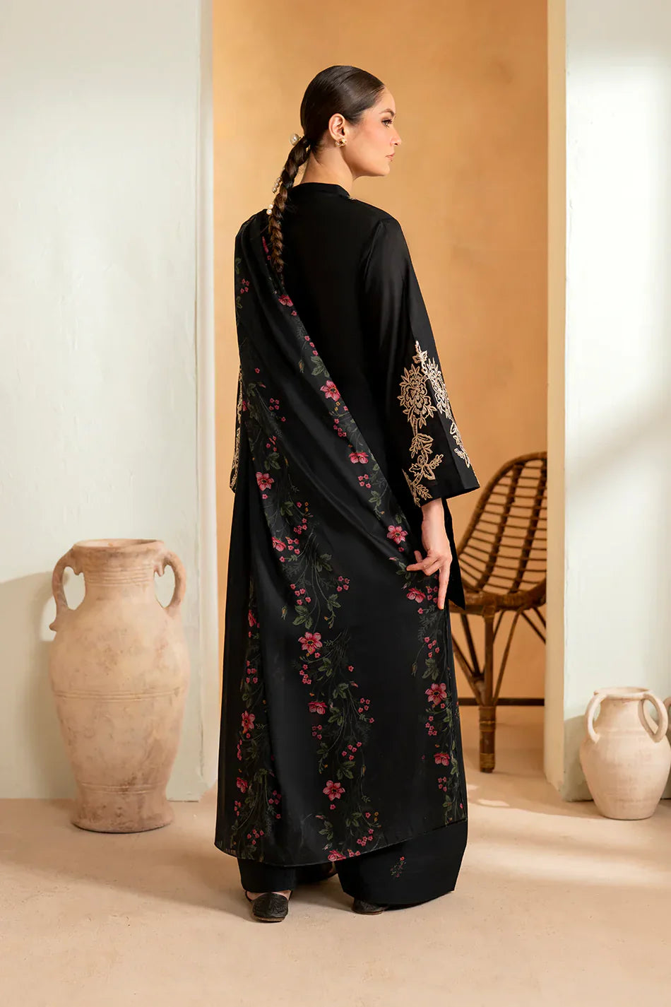 3PC LAWN Embroidered SHIRT WITH Printed Diamond DUPATTA AND TROUSER - FT 770