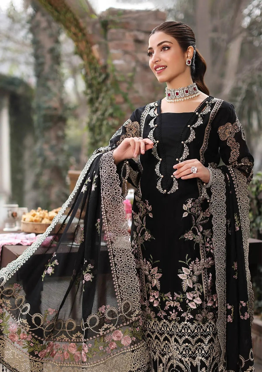 3PC LAWN EMBROIDERED SHIRT WITH  chiffon Dupatta AND TROUSER - NK 041 FT