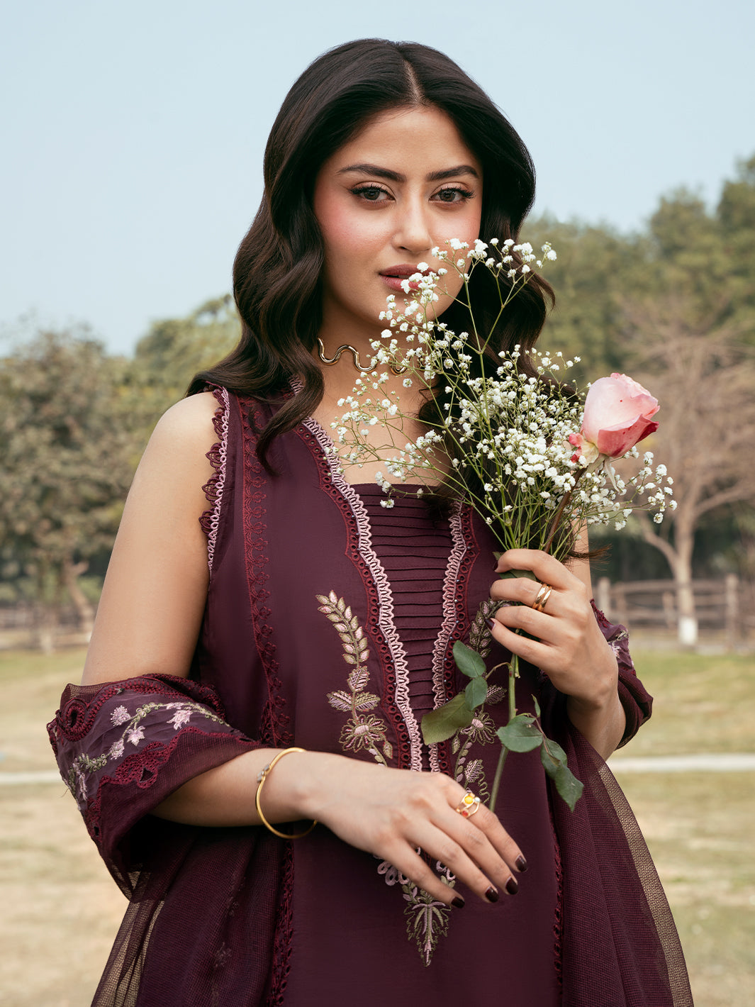 3PC LAWN EMBROIDERED SHIRT WITH ORGANZA EMBROIDERED DUPATTA AND TROUSER-BIC-4820