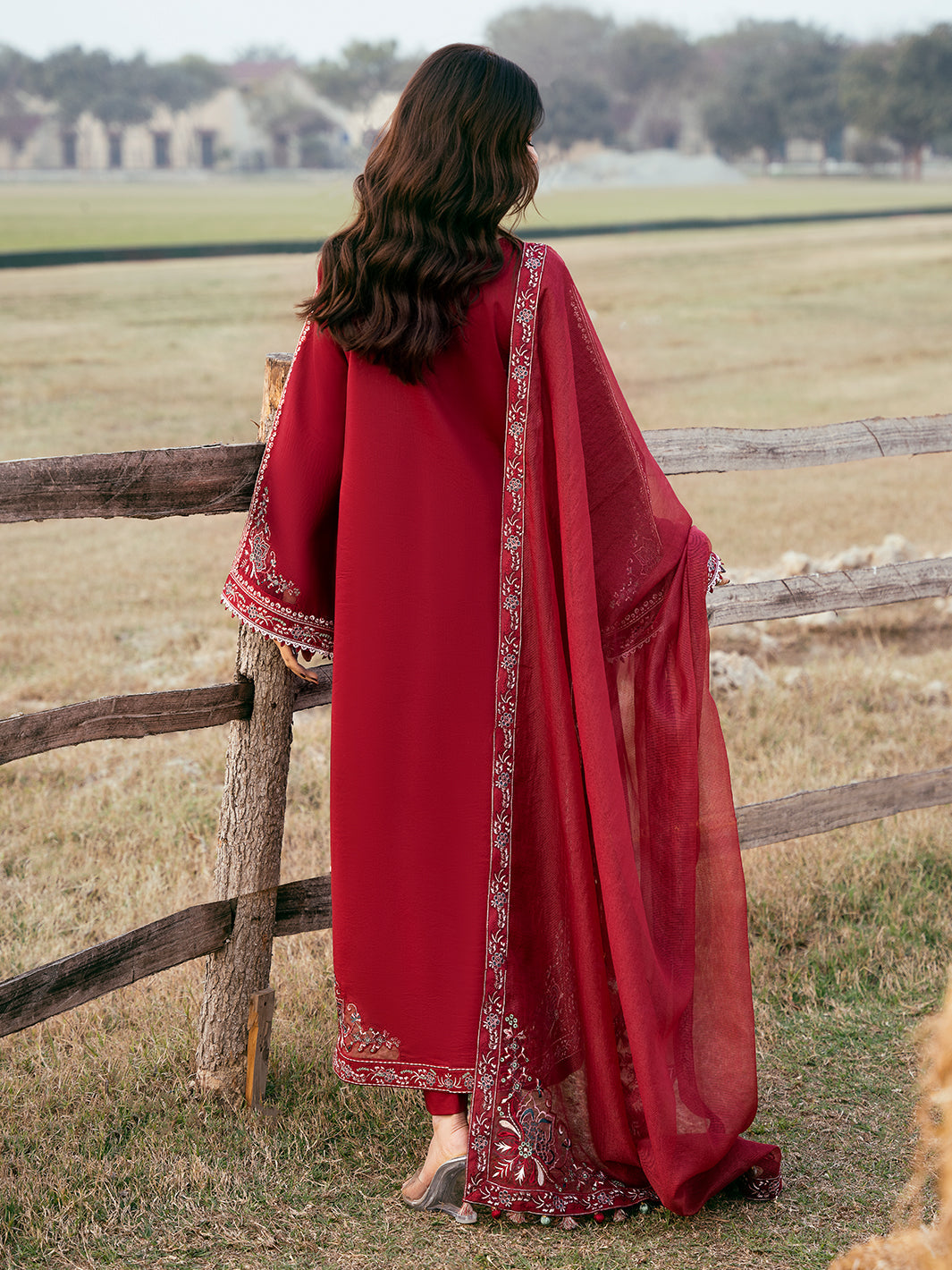 3PC LAWN EMBROIDERED SHIRT WITH ORGANZA EMBROIDERED DUPATTA AND TROUSER-BIC-4818