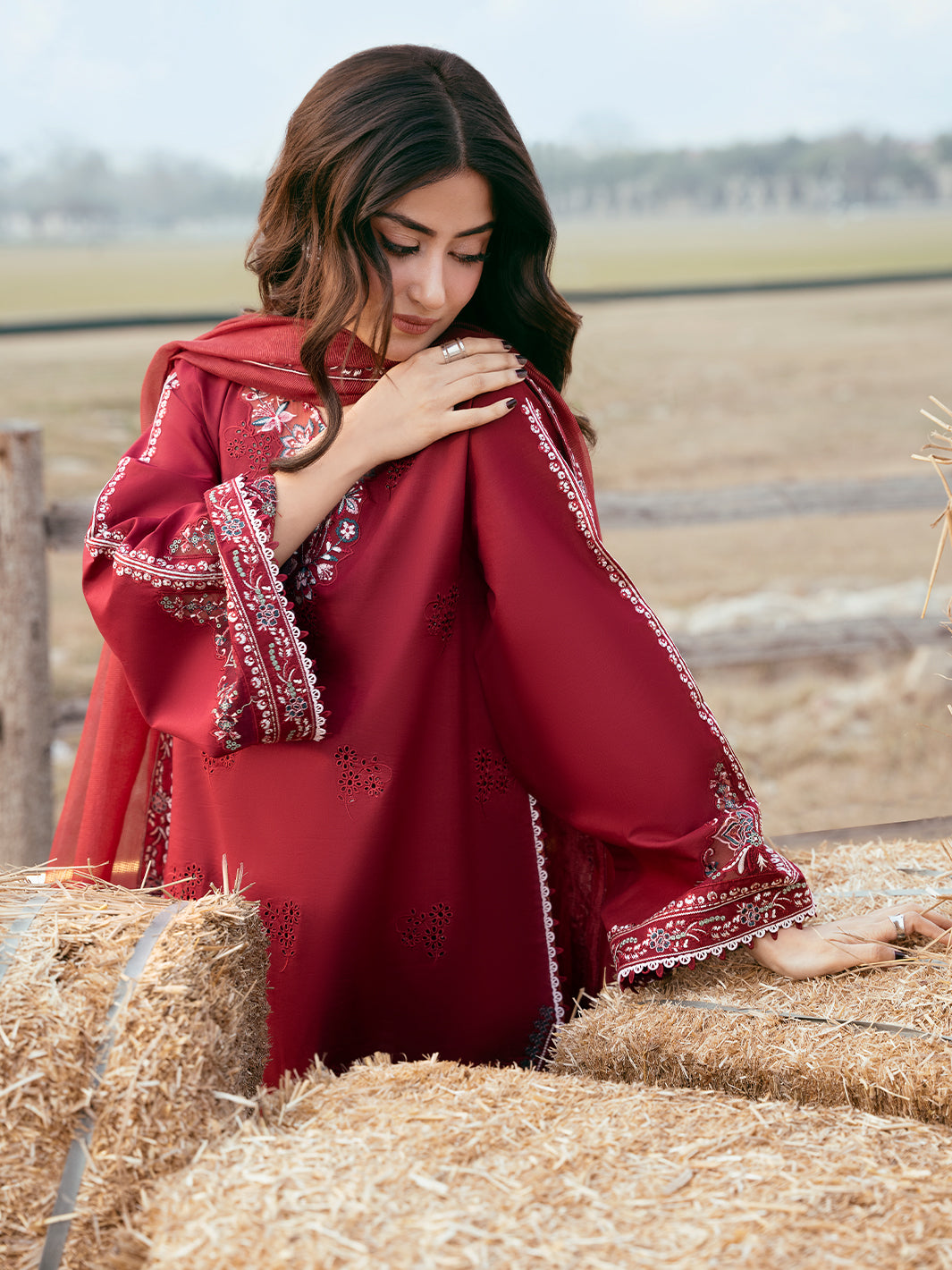 3PC LAWN EMBROIDERED SHIRT WITH ORGANZA EMBROIDERED DUPATTA AND TROUSER-BIC-4818
