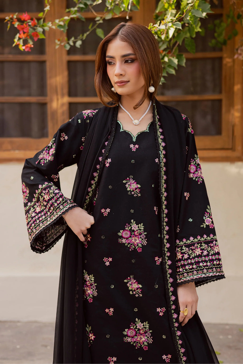 3PC LAWN EMBROIDERED SHIRT WITH CHIFFON EMBROIDERED DUPATTA AND EMB TROUSER-BIC-4766