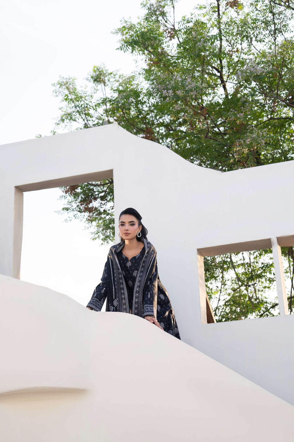 3PC LAWN PRINTED SHIRT WITH LAWN PRINT DUPATTA AND CAMBRIC TROUSER-P-4519