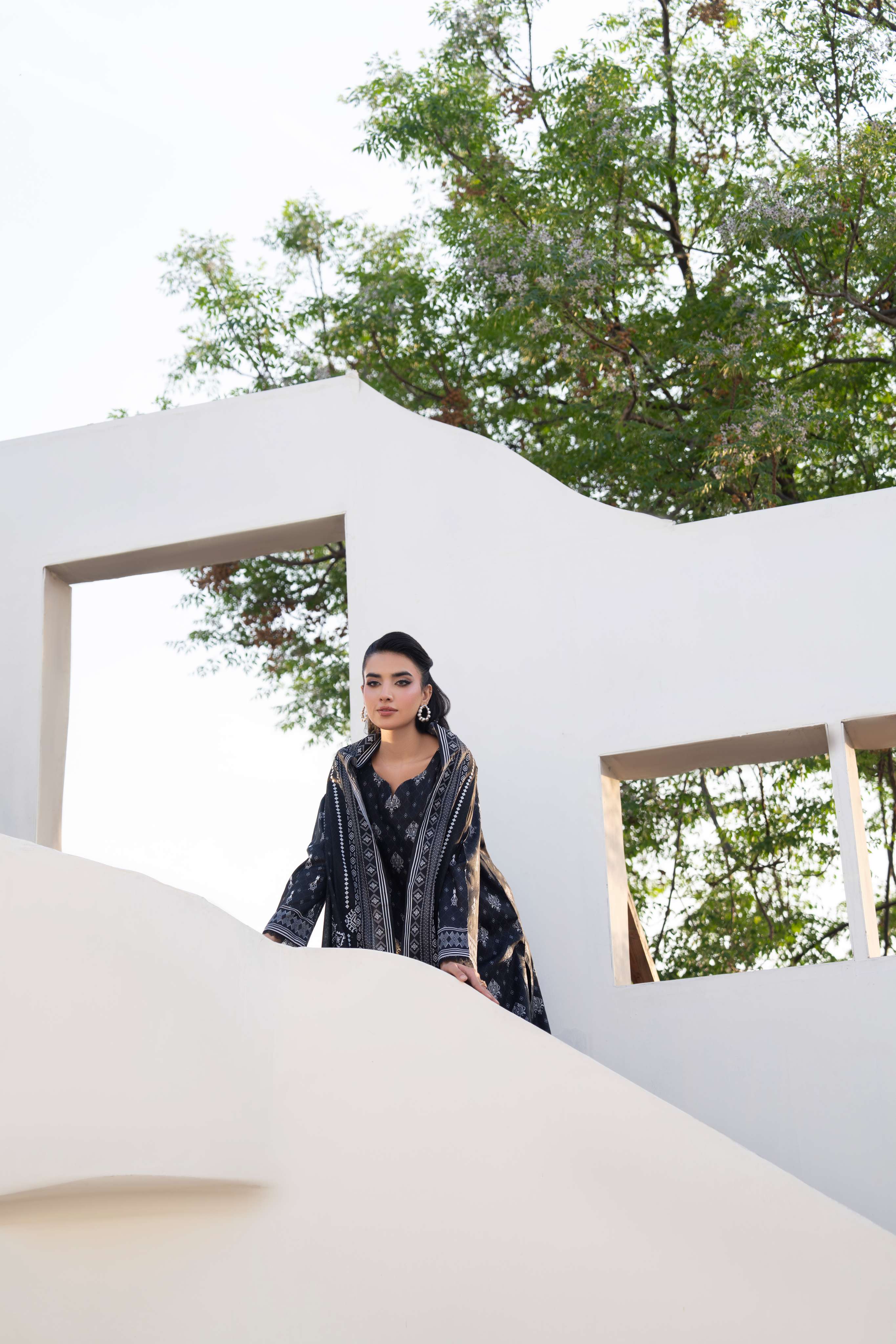 3PC LAWN PRINTED SHIRT WITH LAWN PRINT DUPATTA AND CAMBRIC TROUSER-P-4519