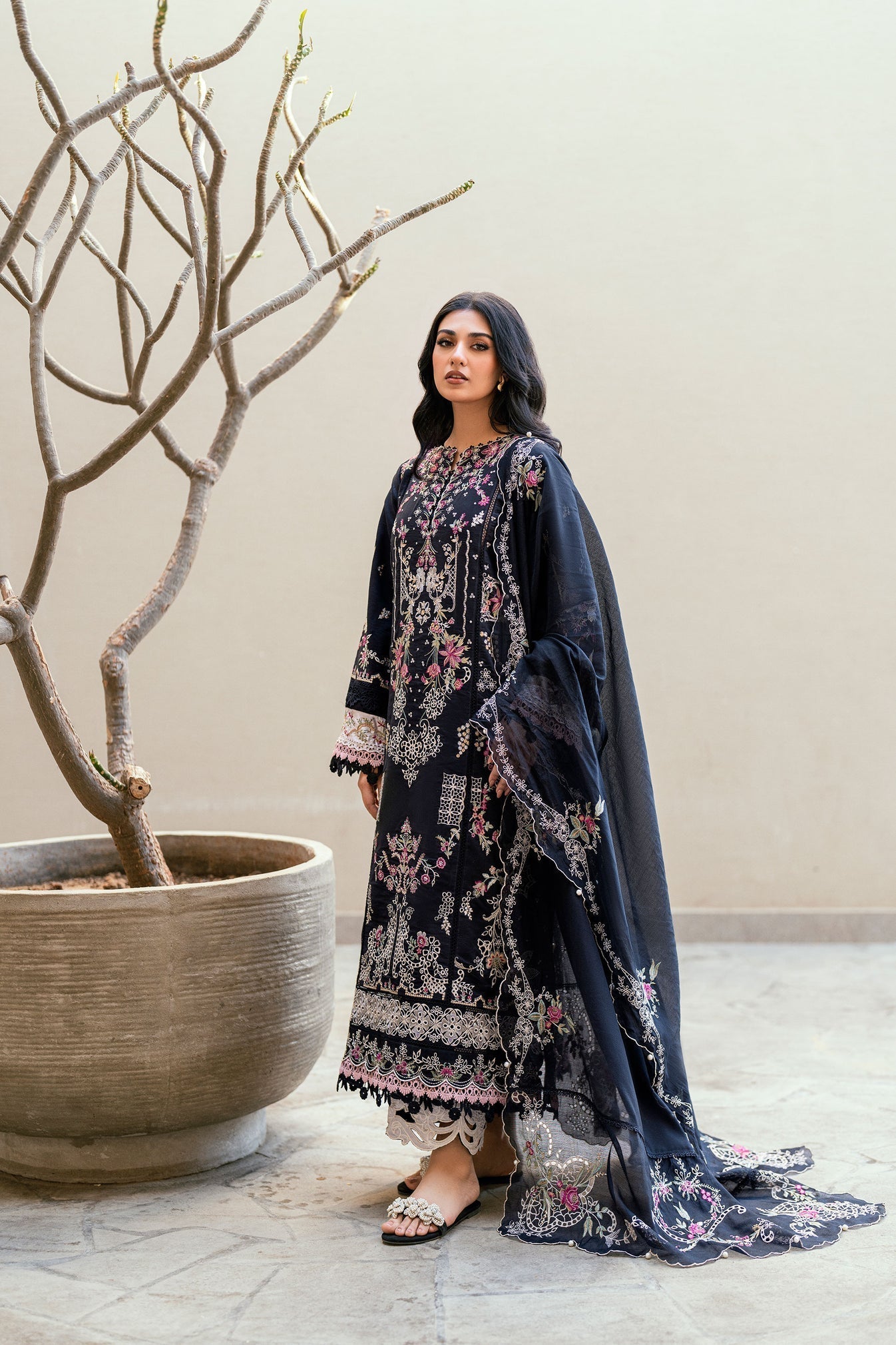 3PC LAWN EMBROIDERED SHIRT WITH KHADDI NET EMBROIDERED DUPATTA & TROUSER-BIC-4826