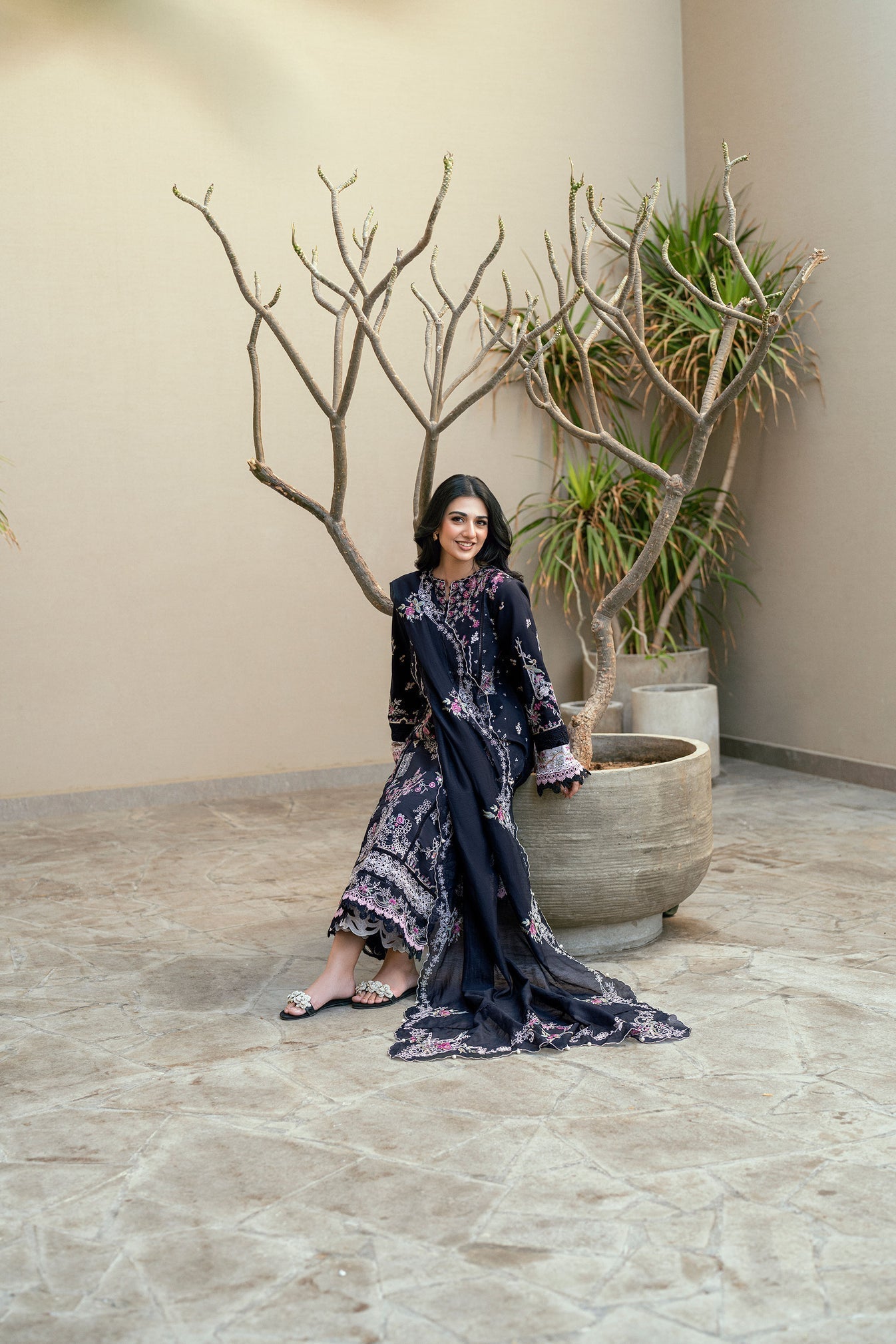 3PC LAWN EMBROIDERED SHIRT WITH KHADDI NET EMBROIDERED DUPATTA & TROUSER-BIC-4826