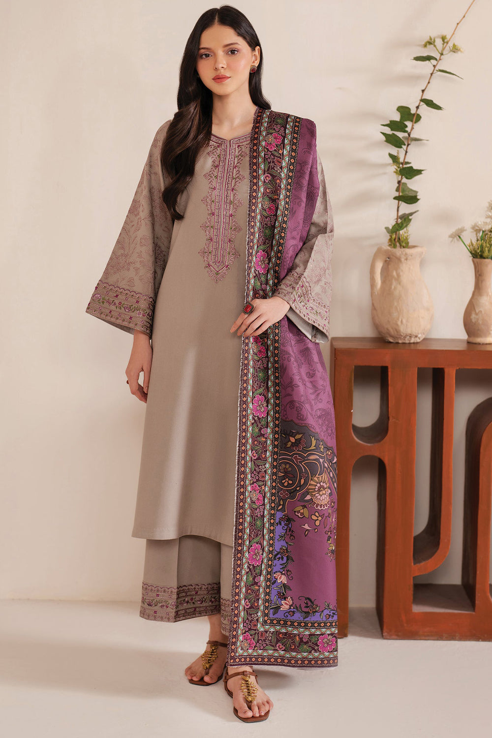 3PC LAWN EMBROIDERED SHIRT WITH CHIFFON PRINTED DUPATTA AND EMB TROUSER-BIC-4617