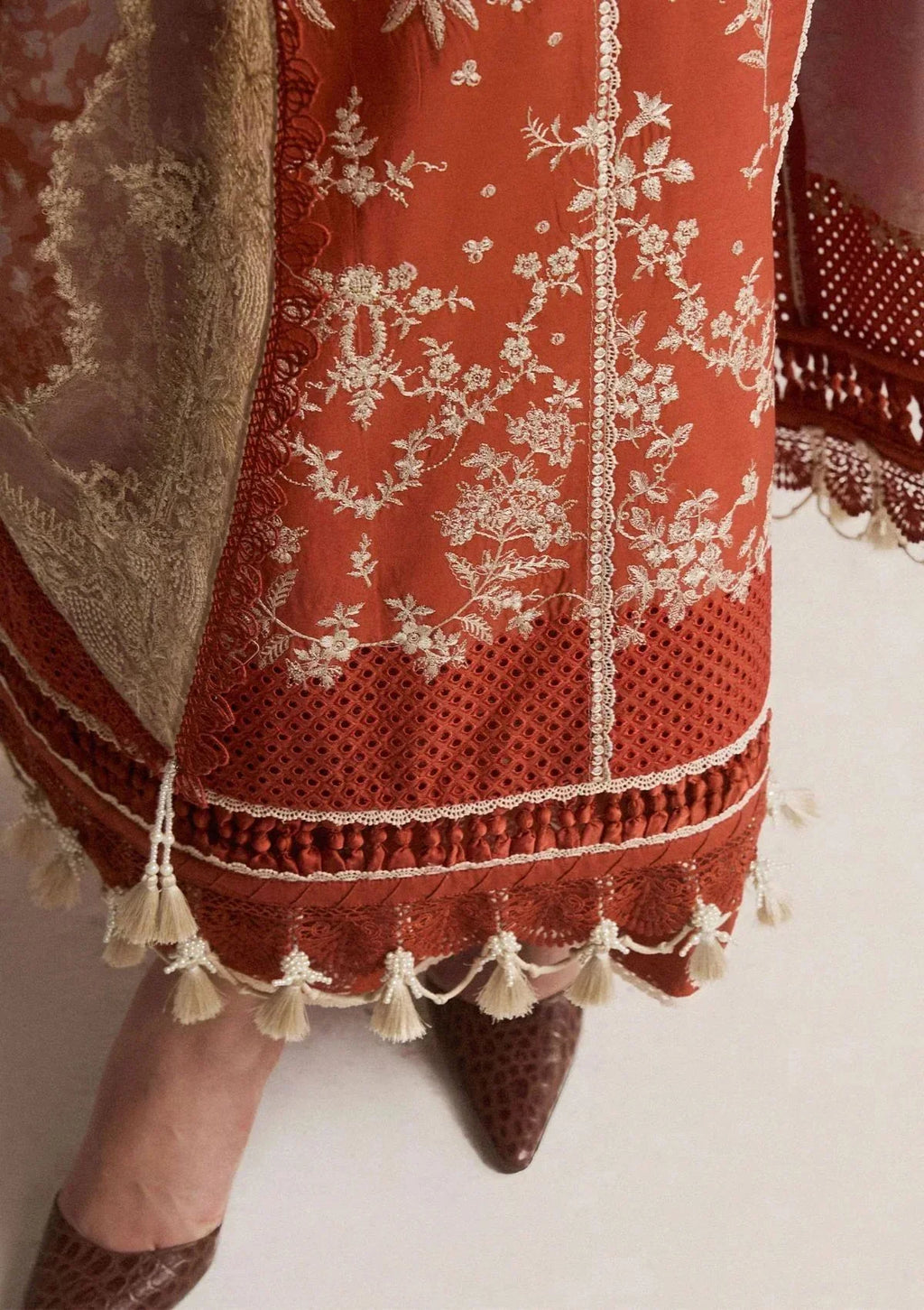 3PC LAWN EMBROIDERED SHIRT WITH digital print chiffon Dupatta AND TROUSER - NK 788 FT