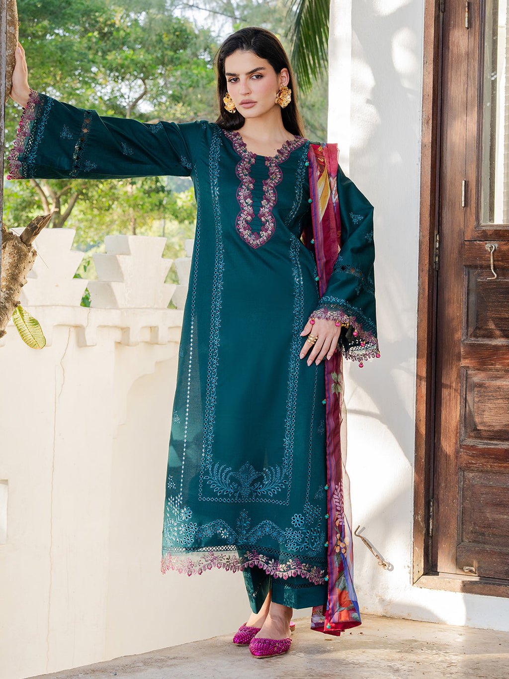 3PC LAWN EMBROIDERED SHIRT WITH CHIFFON PRINT DUPATTA AND EMB TROUSER-BIC-4841