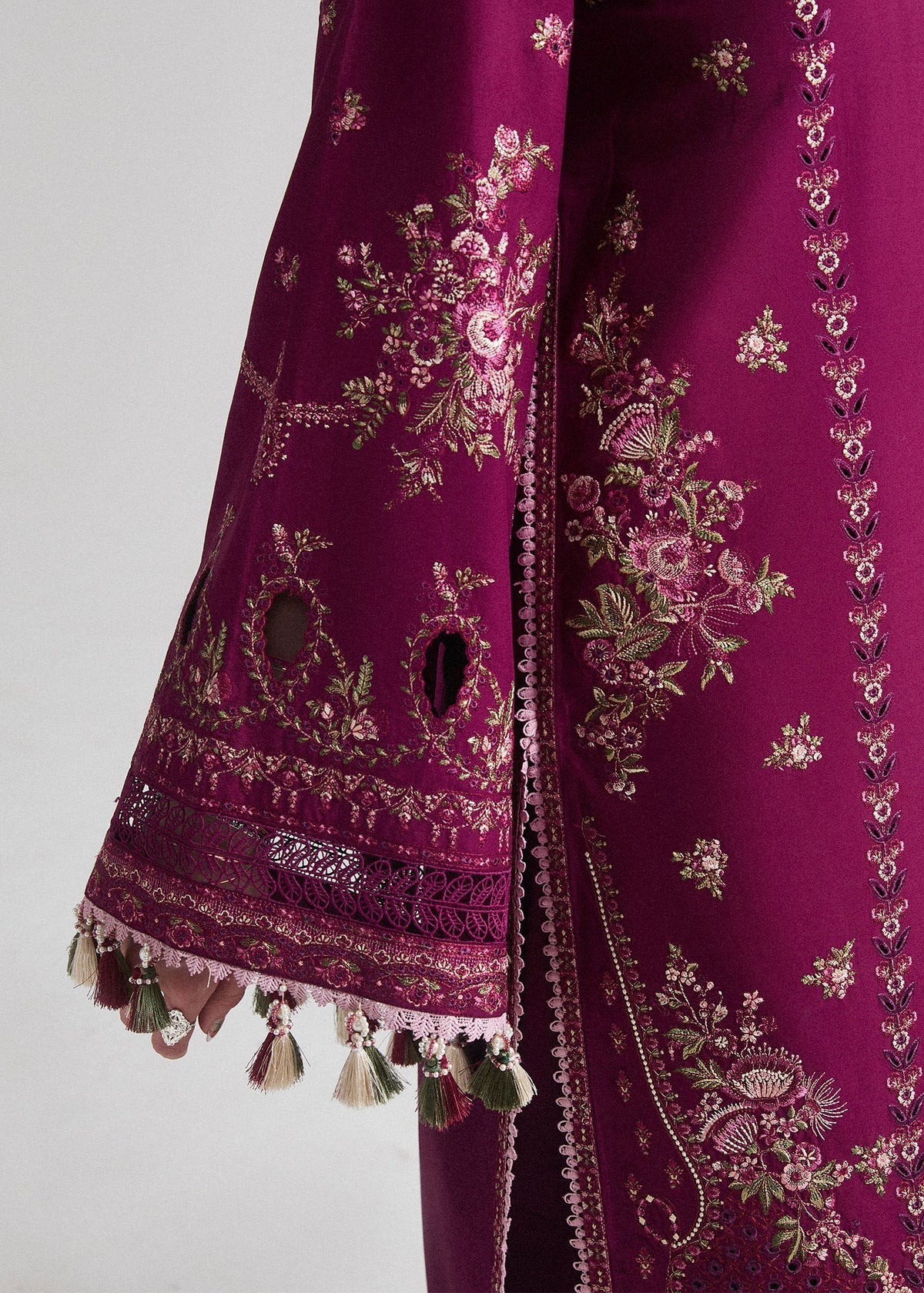 3PC LAWN Embroidered SHIRT WITH Chiffon DUPATTA AND TROUSER - FT 057