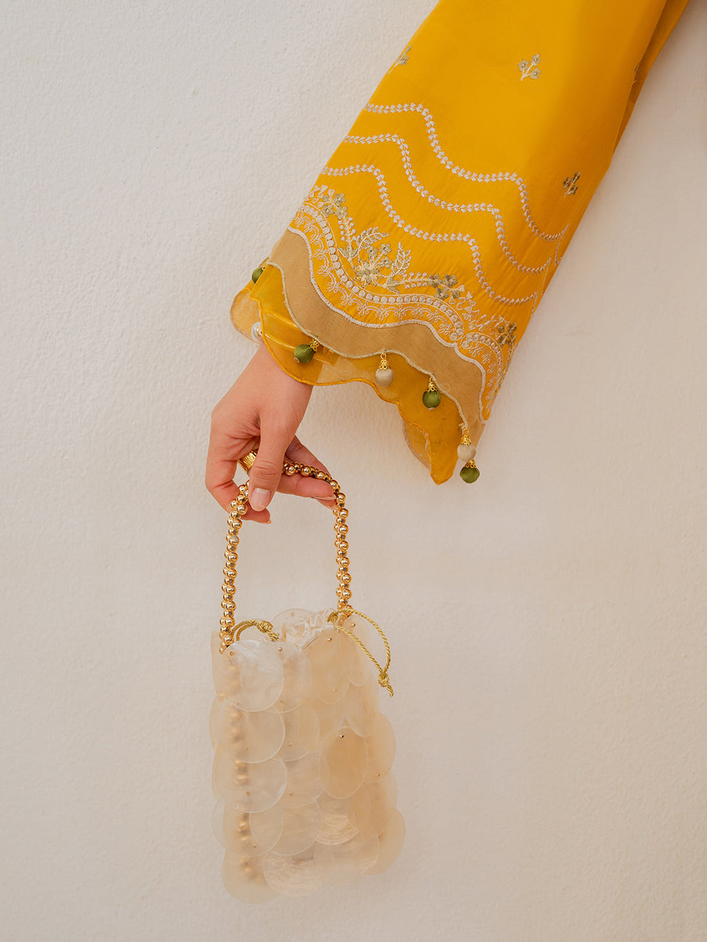 3PC LAWN EMBROIDERED SHIRT WITH CHIFFON PRINT DUPATTA AND EMB TROUSER-BIC-4821