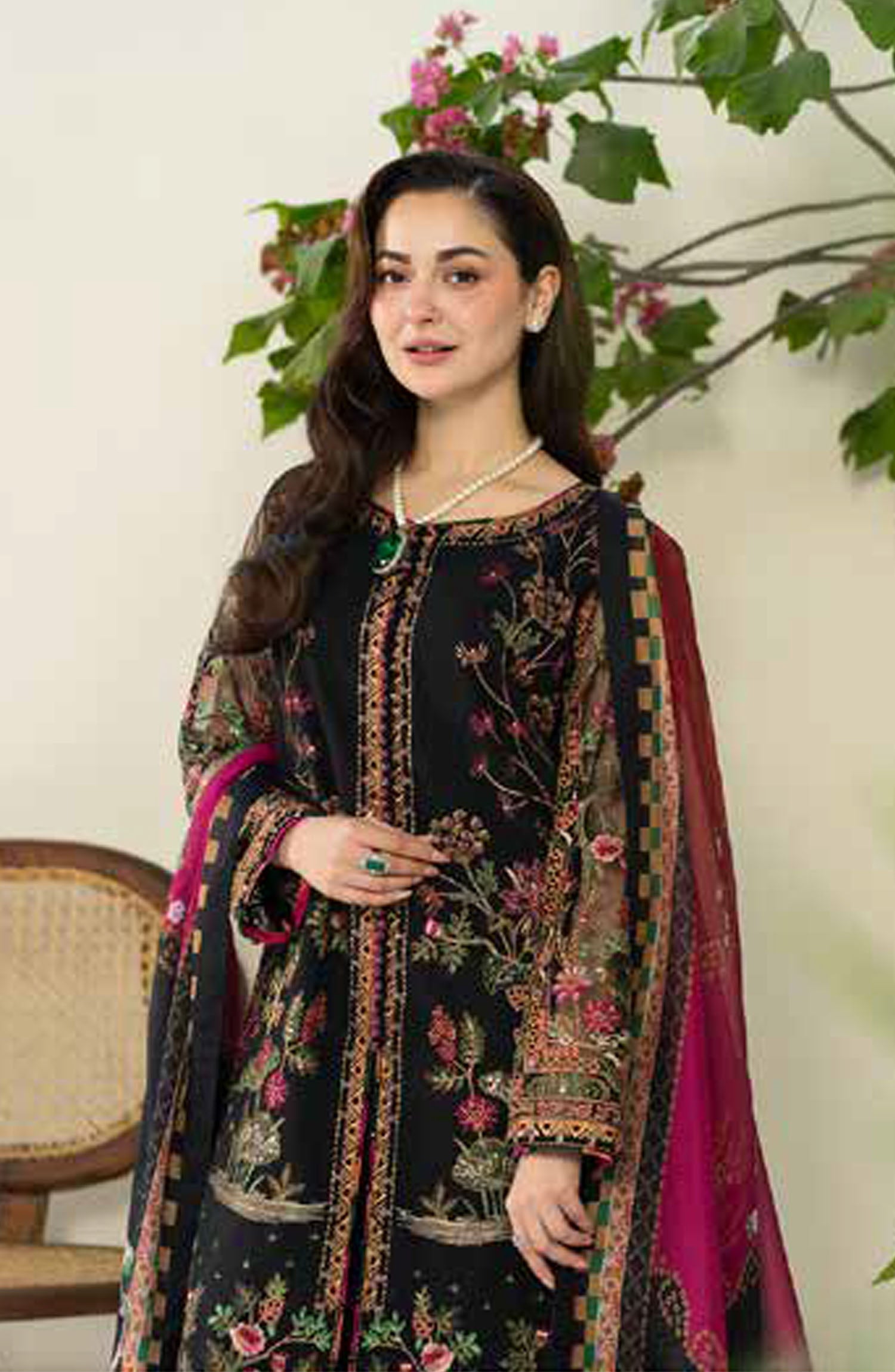 Lawn 3PC Embroidered With Digital Printed Jauqard Dupatta- 5215 FS