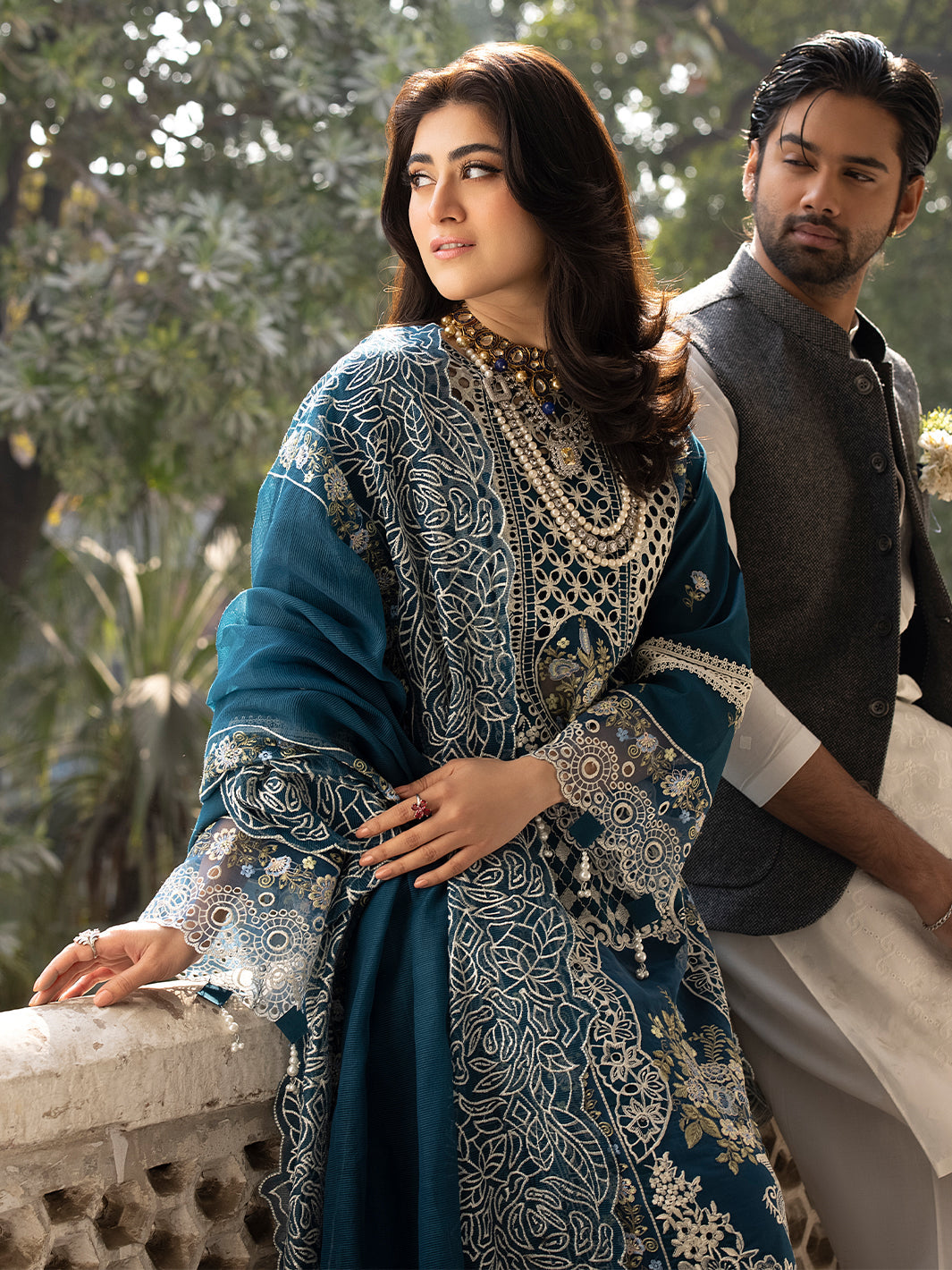 3PC LAWN EMBROIDERED SHIRT WITH ORGANZA EMBROIDERED DUPATTA AND TROUSER-BIC-4609
